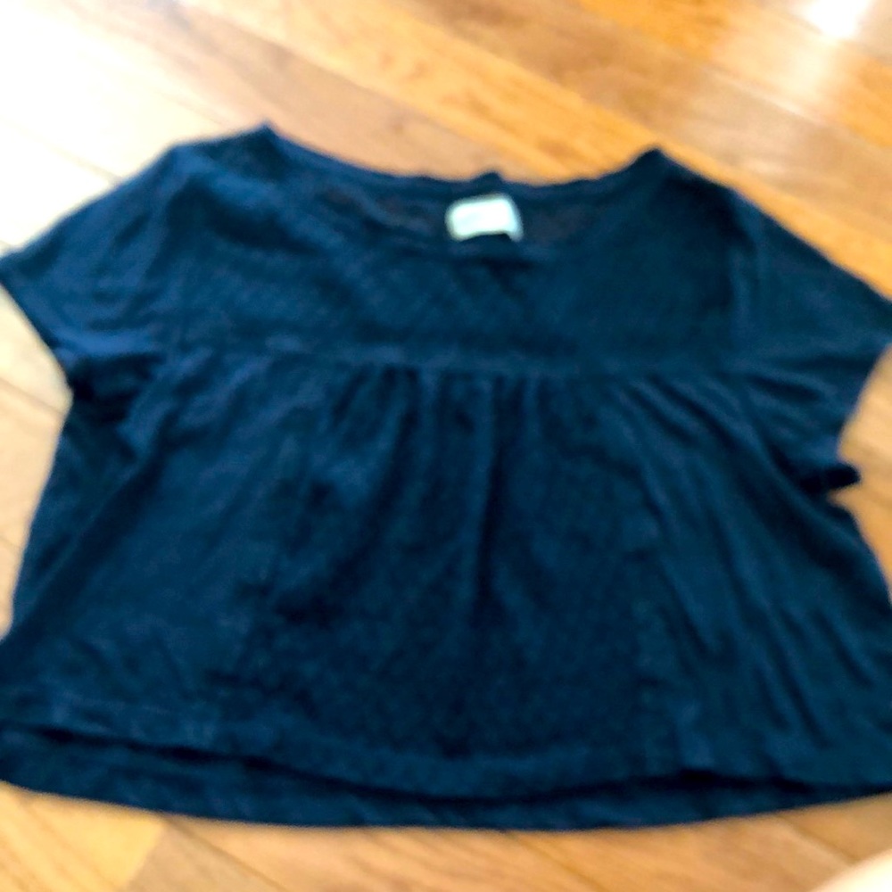 Hollister cropped top